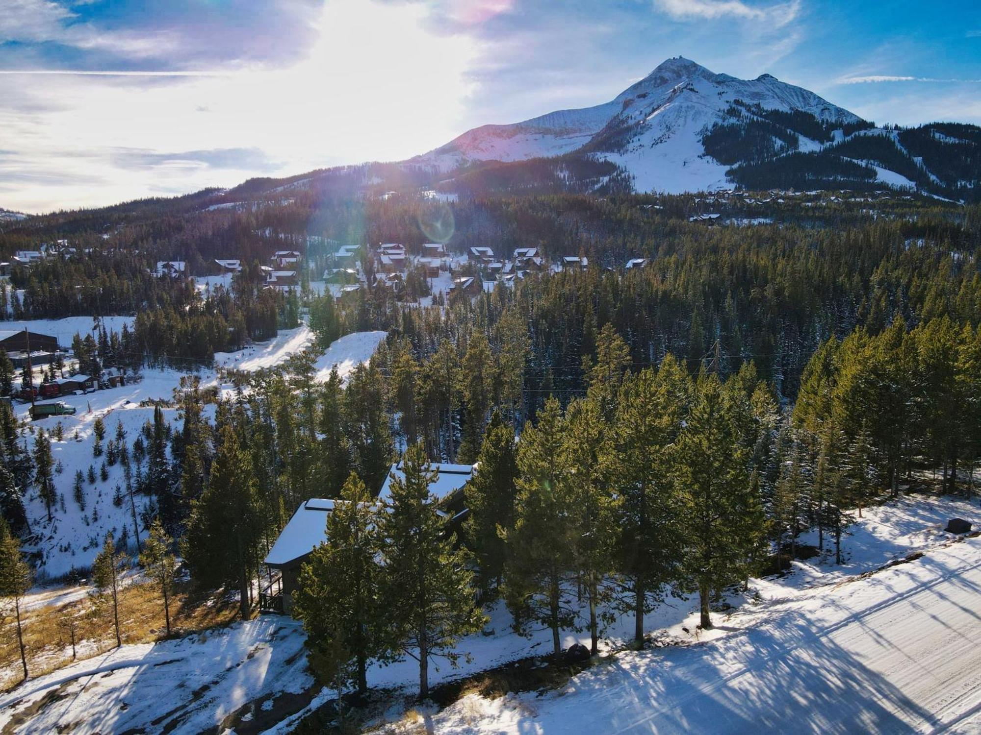Rising Bull Lodge บิกสกาย ภายนอก รูปภาพ